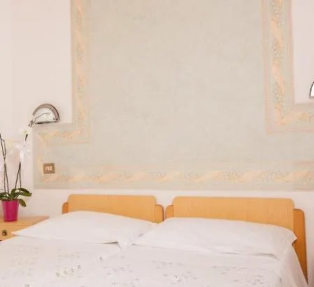 Ricordo Du Parc ホテル Tabiano Terme