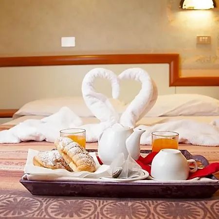 Hotel Ricordo Du Parc 3*